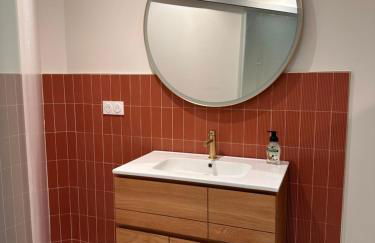 Grand Appartement ultra moderne Plein Centre, plage à pieds, avec parking - Photo 18