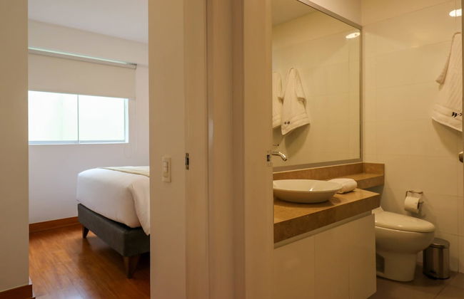 w Elegant 2BR w Spacious Terrace in Miraflores - Foto 19