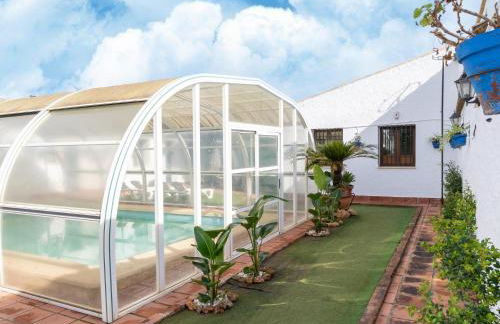 Studio in Spain with Private Pool and Garden - Foto 14