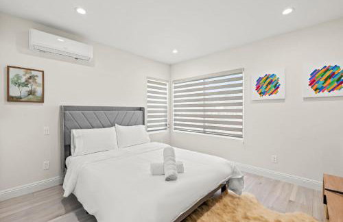 Modern New 3B Home Fully Stocked & Cozy & Sunlight - Foto 27