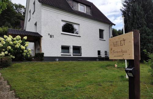 YALET Ferienhaus 2 appartementen vlakbij Willingen - Foto 1
