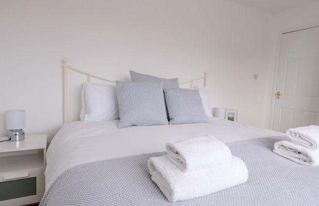 Greenbanks, Orford - Photo 10