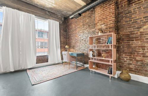 Charming Boho Loft on Historic Morris Ave - Foto 31