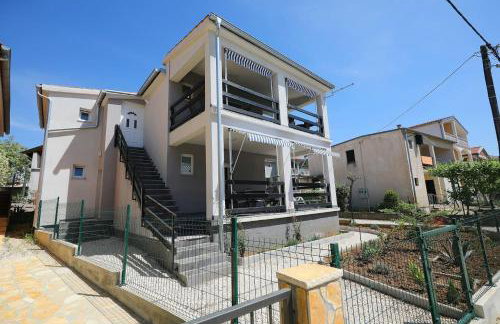 Apartman Ela Crna Punta - Foto 31