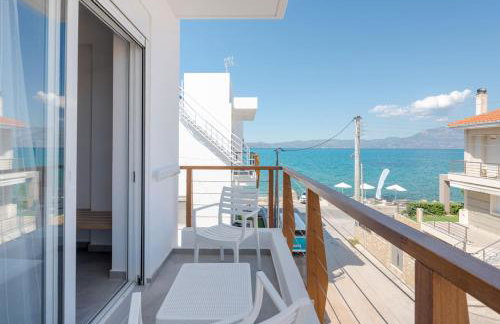 COSTA VASIA Seaside Suites and Apartments - Photo 16