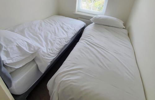 Beverley Central Townhouse Free Parking Sleeps 8 - Photo 19