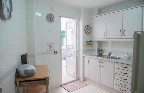 Alicante-Rental Alojamientos Turisticos CULTURAS Y COLORES EN ALMAGRO -Parking -Promocion EMPRESAS- - Foto 23