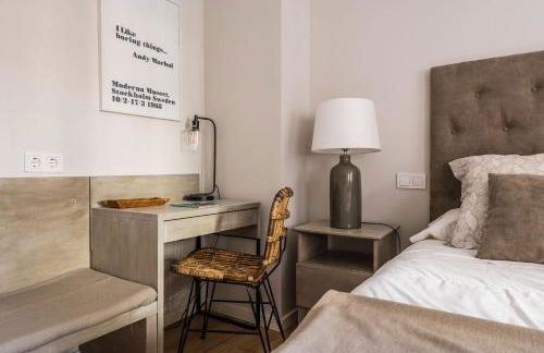 Avenida América - Cama King, AC, junto a la estación - Foto 15