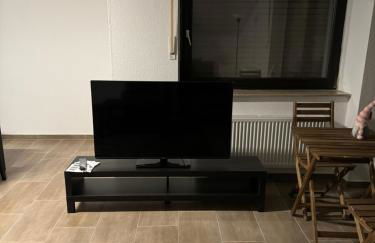 Wohnung mit Küche, Fernseher, WLAN und Parkplatz - Brian - Foto 3