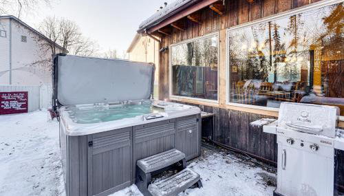Hike, Ski and Soak! Spacious Anchorage Getaway - Foto 3