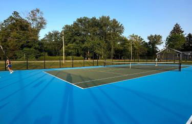 Charming Cottage w Hot Tub - Foto 11