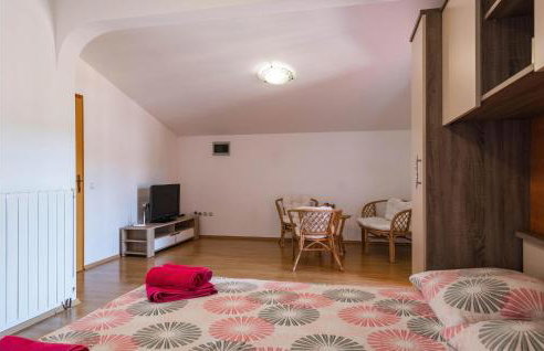 Stunning Home In Marcana With Wifi - Foto 8