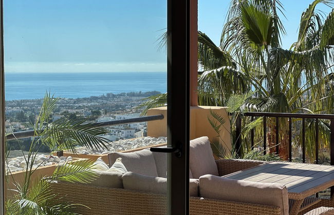 Apartment Sleeps 6 With Private Garden - Photo 30