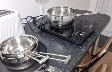 NightRest Homes - Studio Flat - Free Parking - 5 Minutes to Luton airport - Foto 8