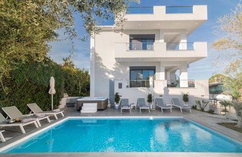 Royal View Villa - Private Pool & Hot Tub - Foto 1