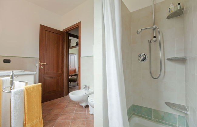 Ca der Forn the Bread Oven House in Cascina Bricchetto Langhe - Italy - Photo 12