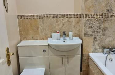 PR 2 bedrooms Modern Home - Foto 32