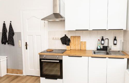 CosyHomes24 - Centrally with top traffic connection and balcony - UN01 - Foto 7