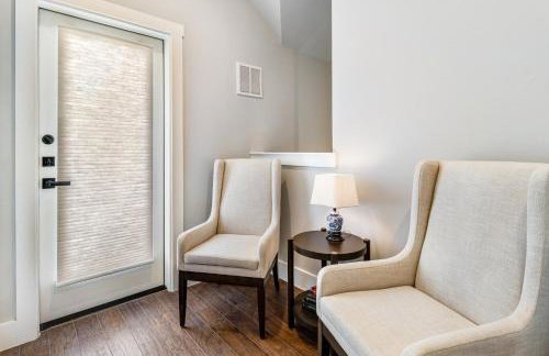 Downtown home with WiFi, central AC, furnished rooftop deck, and full kitchen - Foto 22