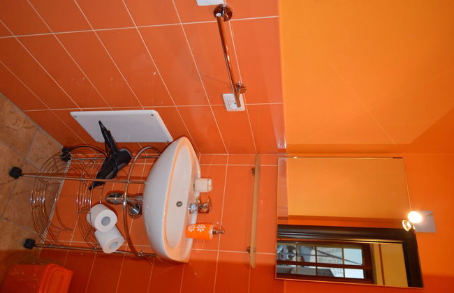 Butterfly Accommodation - Photo 30