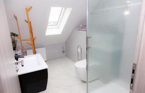 T&K Apartments near Messe Fair Trade Düsseldorf und Airport 3A - Foto 2