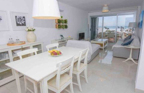 Cadre exceptionnel Appartement les pieds dans l'Eau Mer Piscine Clim Terrasse Vue Mer - Foto 18