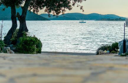 BUQEZ VILA HAJDA 16 - second row direct on the beach - Foto 26