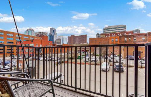 Cozy 1BR Parking, Rooftop, Near Arrowhd & TMobile - Foto 60