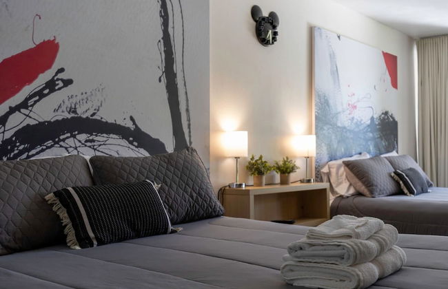 Entire Studio With Free Shuttle to Disney - Foto 4