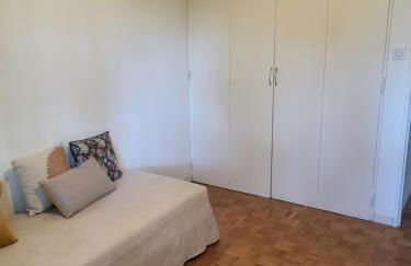 Spacious Apartment, Avignon - Photo 16