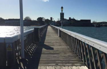 Centre of Yarmouth, Isle of Wight, sunny cottage - Foto 4