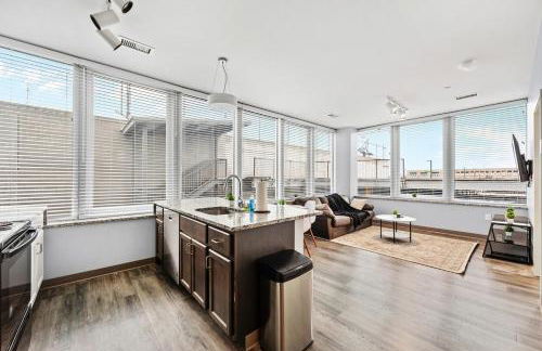 Bright Downtown 1BR l Free Parking l Fast Wi-Fi - Foto 20