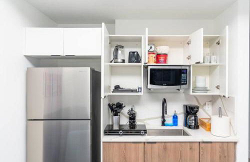 Centrally Located 1BR with King Bed Near Brickell, Airport Downtown and Wynwood - Foto 3