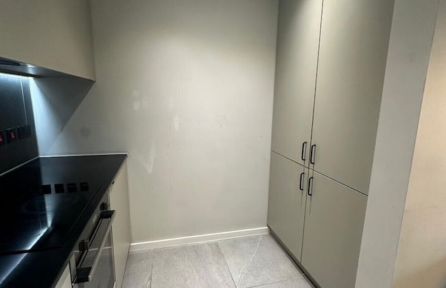 2br-2ensuite-balcony-cityview-parking-central - Foto 3