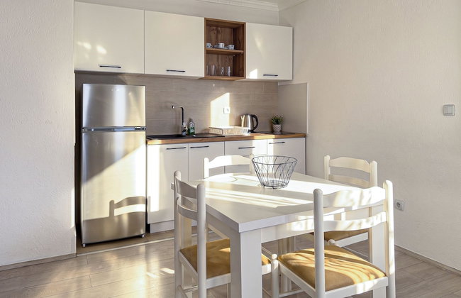 Open Sea Apartments - Photo 71