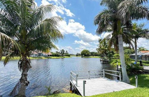 Modern Lakefront Home - Foto 27