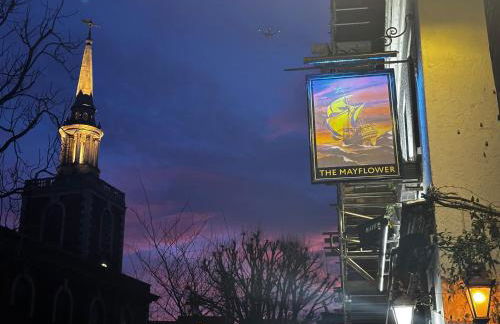 CB53 Tower Bridge Townhouse 2 bathrooms & Free parking - Photo 21