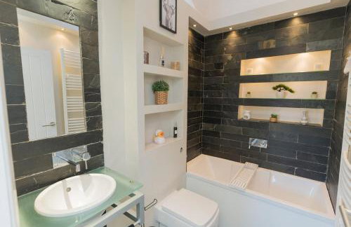 4 Bed House sleeps 6 -Family - Contractors - Foto 6