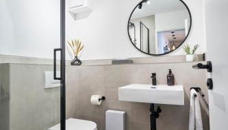 Park Avenue - Design Apartment Friesenstraße - 4 Pers - WLAN - Netflix - 65 Zoll TV - Foto 4, towels, Shower