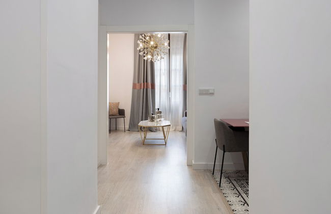 BIBO SUITES PLAZA NUEVA - Photo 48