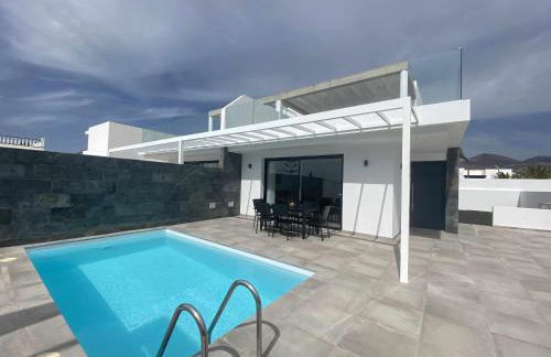 Aguja, Villa con piscina y barbacoa para disfrutar - Foto 1