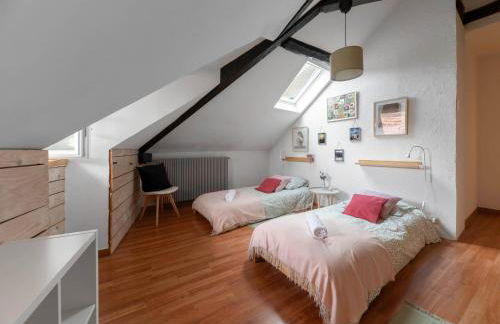 Grande Maison Cusset - Maison de ville et Studio - Foto 9