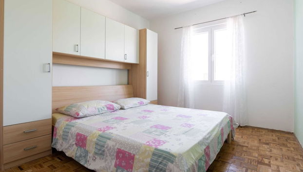 Simplistic Holiday Home in Rogoznica near Sea Beach - Foto 2, Zimmer