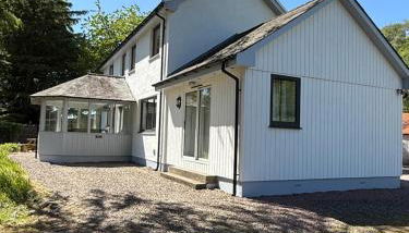 Highland Hideaway - Photo 1