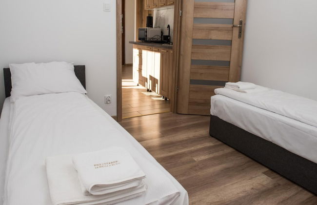 Spacious 3-room Apartment, Summer Pool - Photo 3