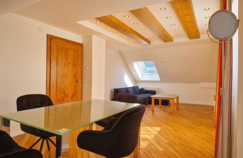 Villa Viktoria 3 - Apartments - Photo 8