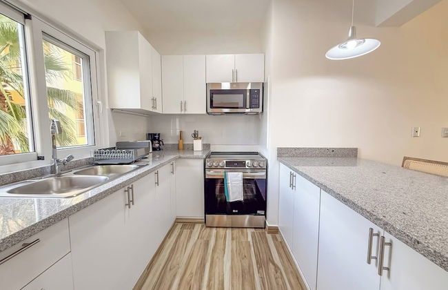 Hillside Condo - 2BR Charming APT Close to Strip! - Foto 15