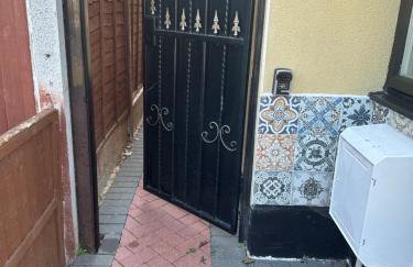 Studio flat Gants Hill with Free Parking - Foto 14