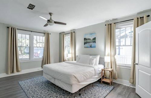 Modern Cottage on Michigan - Photo 2