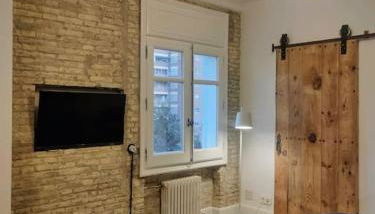 Estiloso estudio en Gran Via, vistas al Huerva - Foto 4